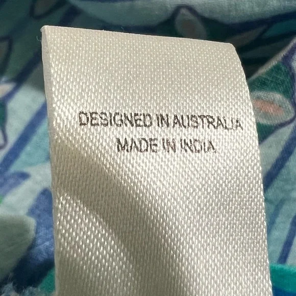 Lulalife Women's Blue Floral Top - Picture 4 of 9